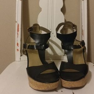 Guess Size 10 Chunky Heel/Wedge Sandals Worn Twice